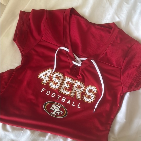 Team Apparel Women's Red Jersey - Picture 1 of 4
